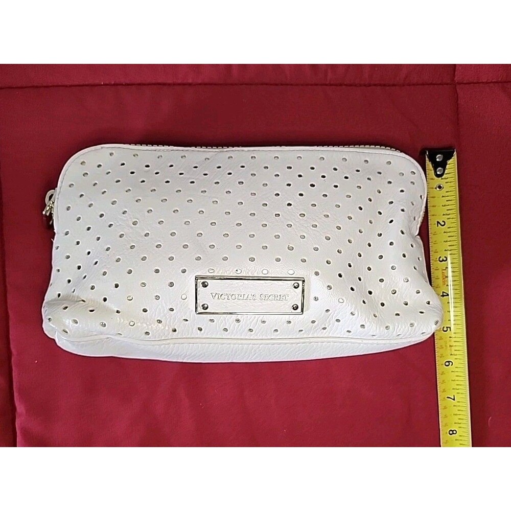 Victoria’s Secret White Gold Perforated Cosmetic Makeup Bag Pouch Zip - Picture 8 of 8